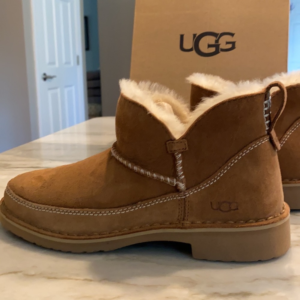 Ugg Boots Mini - image 5